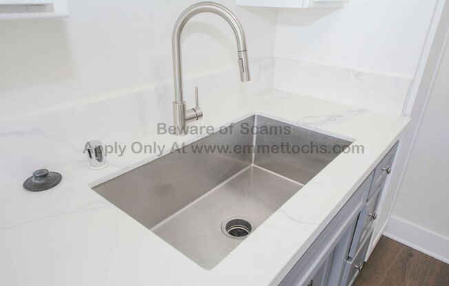 1 bed, 1 bath, $2,295, Unit 33-347