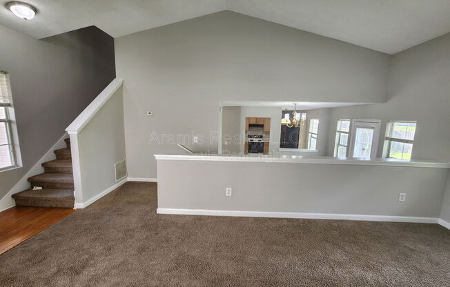 5922 HERITAGE WALK