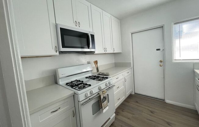 1 bed, 1 bath, $1,995