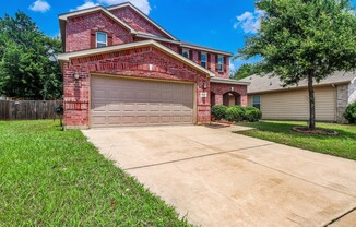 3 beds, 2.5 baths, $2,300