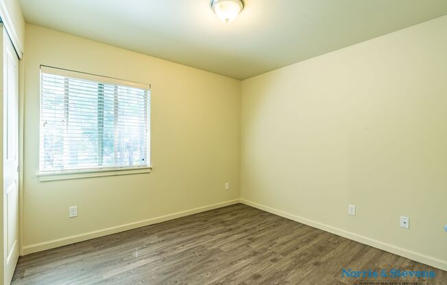 2 beds, 1 bath, 700 sqft, $1,400, Unit 207