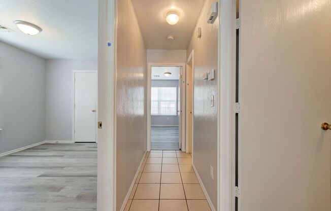 3 beds, 2 baths, $1,025, Unit 2