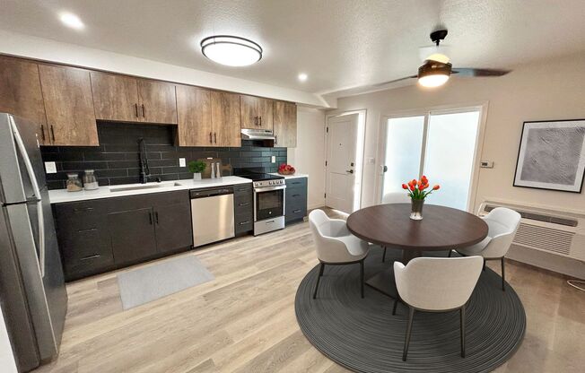 Studio, 1 bath, 300 sqft, $1,895, Unit 4820-23