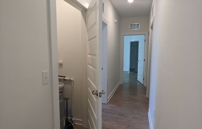 3 beds, 2 baths, 1,420 sqft, $2,190, Unit 8-812