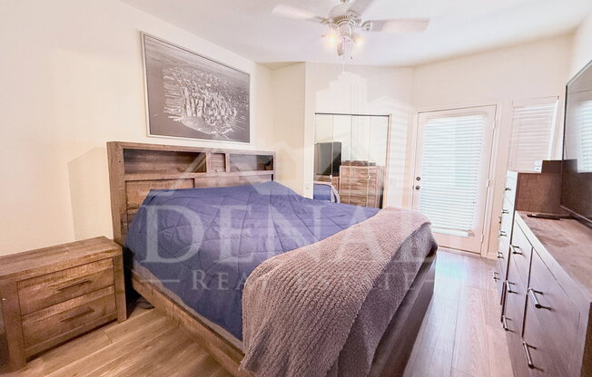 2 beds, 2 baths, 1,076 sqft, $1,950, Unit Unit 160