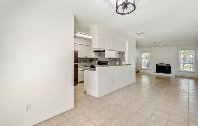 2501 BERING DR