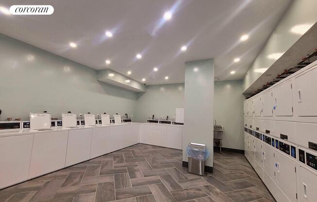 2 beds, 2 baths, $7,850, Unit 12B