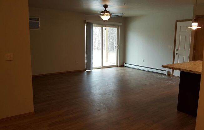 2 beds, 2 baths, 1,076 sqft, $1,475, Unit 4316-01
