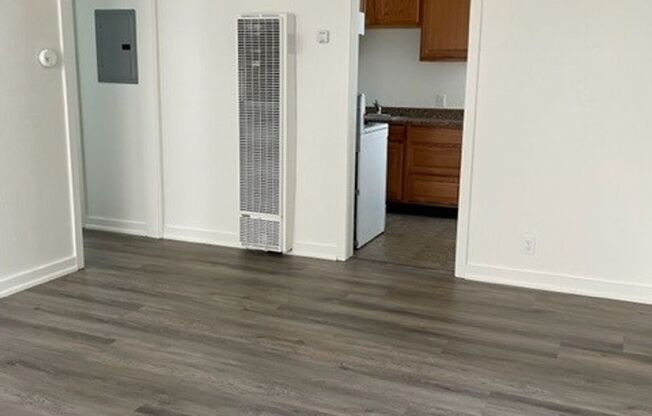 Nice 1-bedroom apartment with modern fixtures and appliances