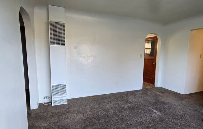 2 beds, 1 bath, $1,450