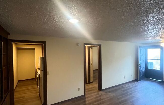 1 bed, 1 bath, $675, Unit 46