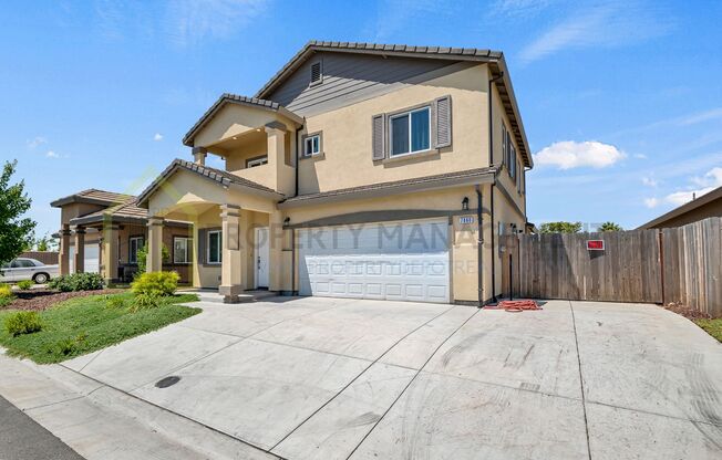 Modern & Spacious 5BD/3BA Home in South Sacramento Gated Community