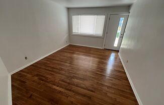 1 bed, 1 bath, $795, Unit #51