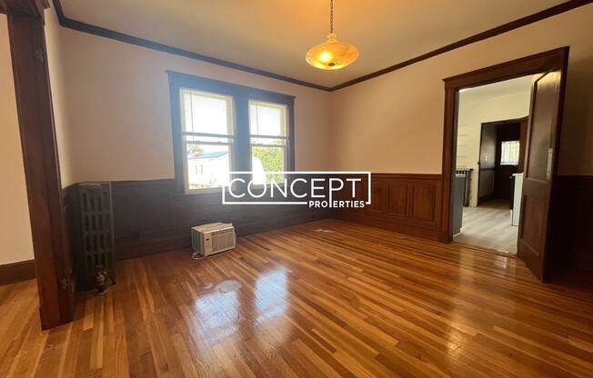4 beds, 2 baths, 2,000 sqft, $3,700, Unit 2