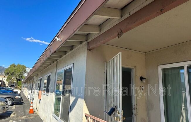 936 W Foothill Boulevard