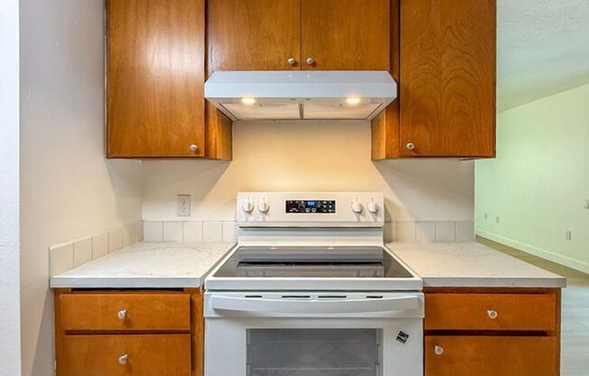 2 beds, 2 baths, 992 sqft, $1,800, Unit 202