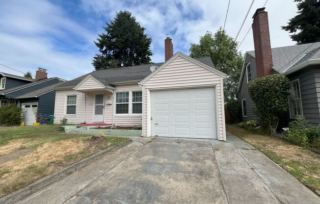 Spacious Multi-Level Living with Vaulted Ceilings and Backyard Access