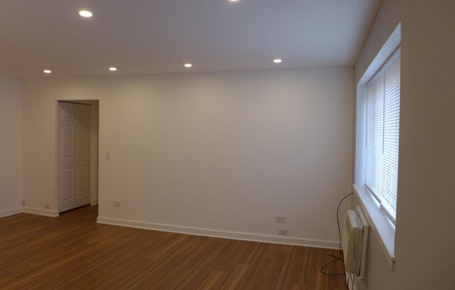 1 bed, 1 bath, 650 sqft, $1,650, Unit 2B