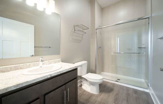 Bathroom at Grand Rapids Apartments | Gateway at Belknap Apartments in Grand Rapids, MI