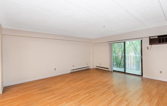 1 bed, 1.5 baths, 853 sqft, $3,200, Unit 307