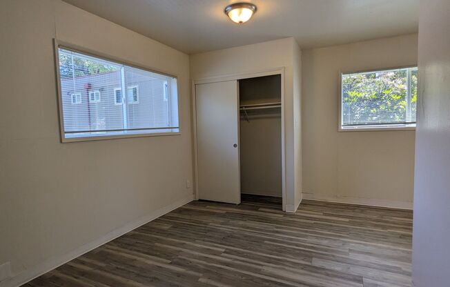 Studio, 1 bath, 550 sqft, $1,164, Unit 3515-24