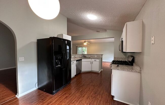 3 beds, 2 baths, $2,100