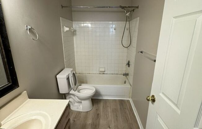 Condo for rent in Windsor Mill!