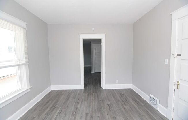 1 bed, 1 bath, $775, Unit 3907 Unit 1