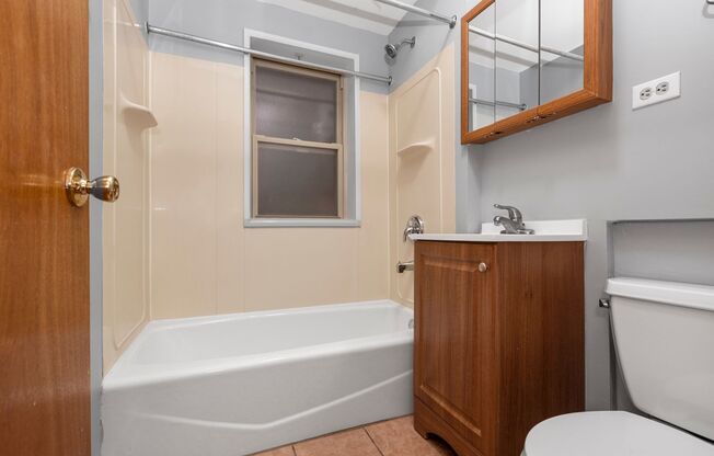1 bed, 1 bath, $1,195, Unit 2748-1