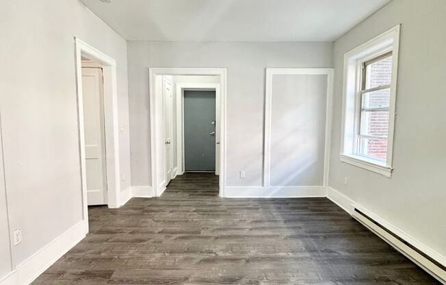 1 bed, 1 bath, 500 sqft, $925, Unit A-03