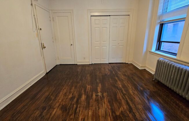 Studio, 1 bath, 400 sqft, $825, Unit 603