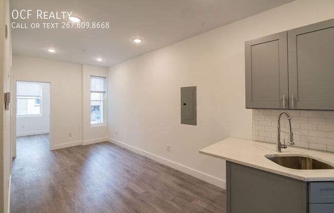 1711 SNYDER AVE
