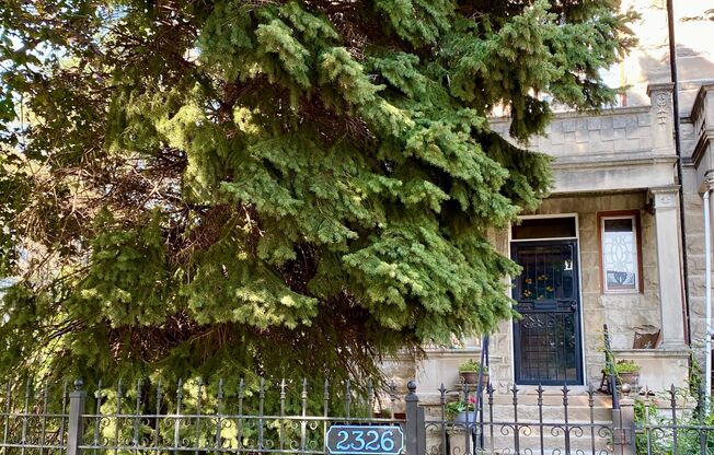 2326 S. Millard Ave