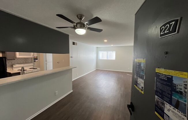 2 beds, 2 baths, 900 sqft, $2,148, Unit 227
