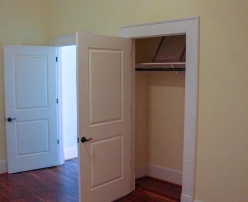 2 beds, 2 baths, 1,100 sqft, $1,895