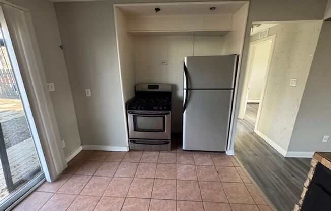 Spacious Roseville Three Bedroom home