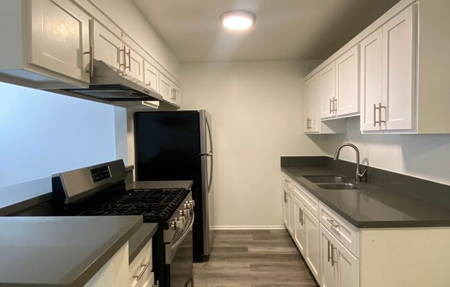 1 bed, 1 bath, 476 sqft, $1,795, Unit 1027-02