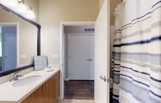 2 beds, 2 baths, 1,213 sqft, $2,675, Unit B149