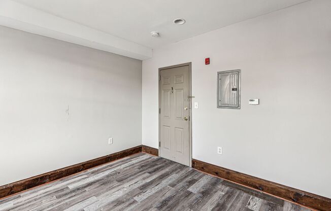 Studio, 1 bath, 350 sqft, $800, Unit A203