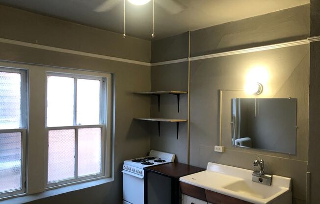 Studio, 1 bath, 270 sqft, $625, Unit 413