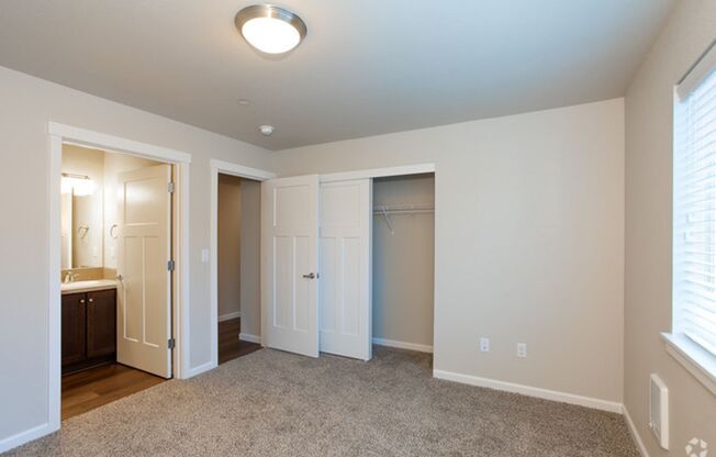 2 beds, 2.5 baths, 1,322 sqft, $2,400, Unit 5-101