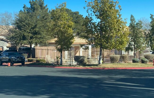 Cozy 3 Bedroom Summerlin Townhome for Rent!
