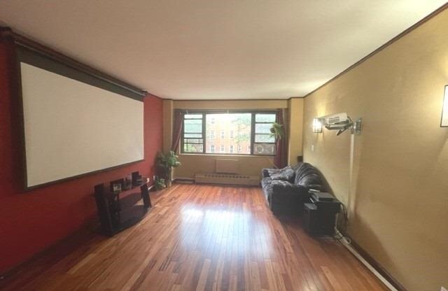 118th St