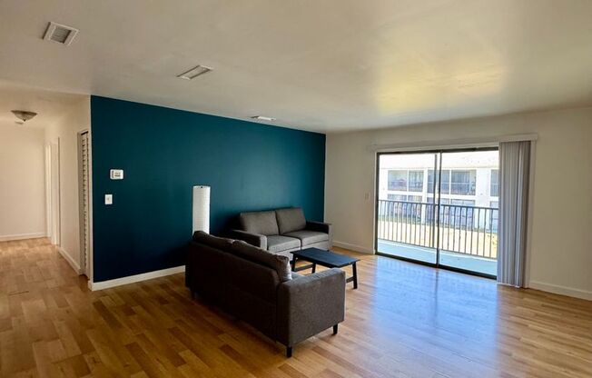 4 beds, 2 baths, 1,407 sqft, $2,575, Unit 092