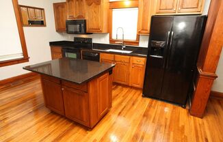 3 beds, 2 baths, $1,725