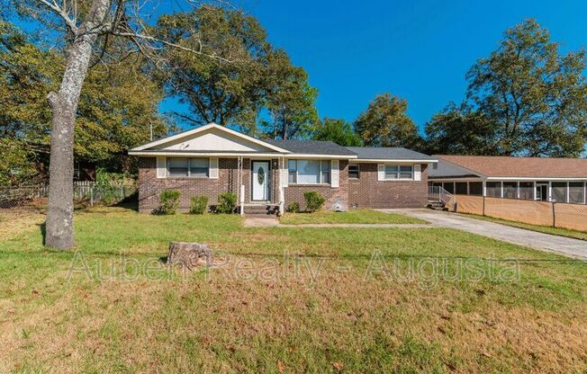 2211 Ruby Drive