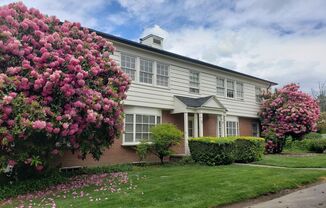 1 bed, 1 bath, 686 sqft, $1,525, Unit 38