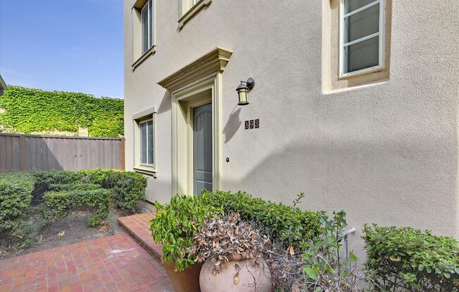 For Rent: Spacious 4BR/3.5BA Newer Home in Fremont Irvington area