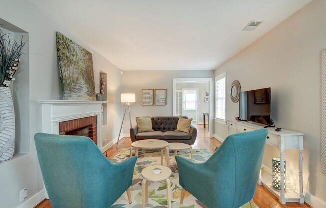 Short-term Corporate Rental in the Heart of Ardsley Park!