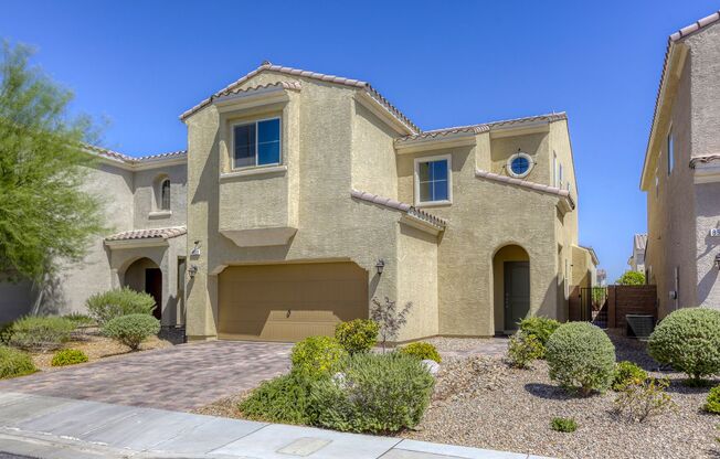 Newer Home with Gated Community Single Family House for Rent